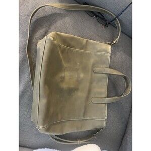Universal Thread Crossbody/Hand Bag Purse Green Tote Faux Lether Classic